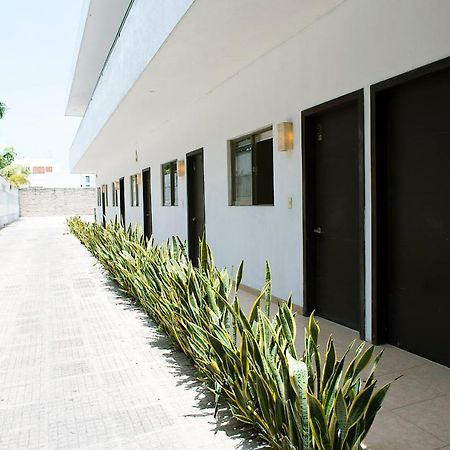 Suites Real Tabasco Villahermosa Bagian luar foto